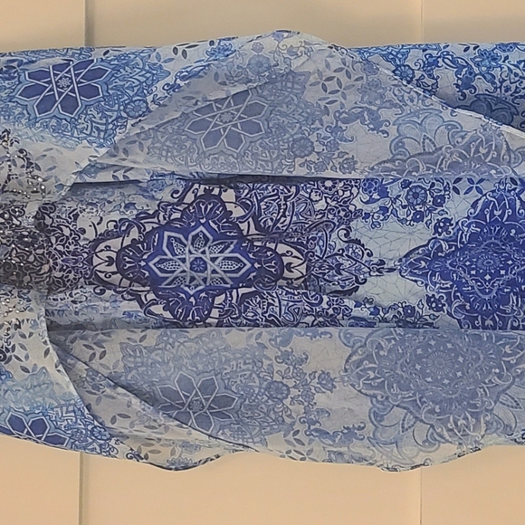 Dress - Picture 4 of 4